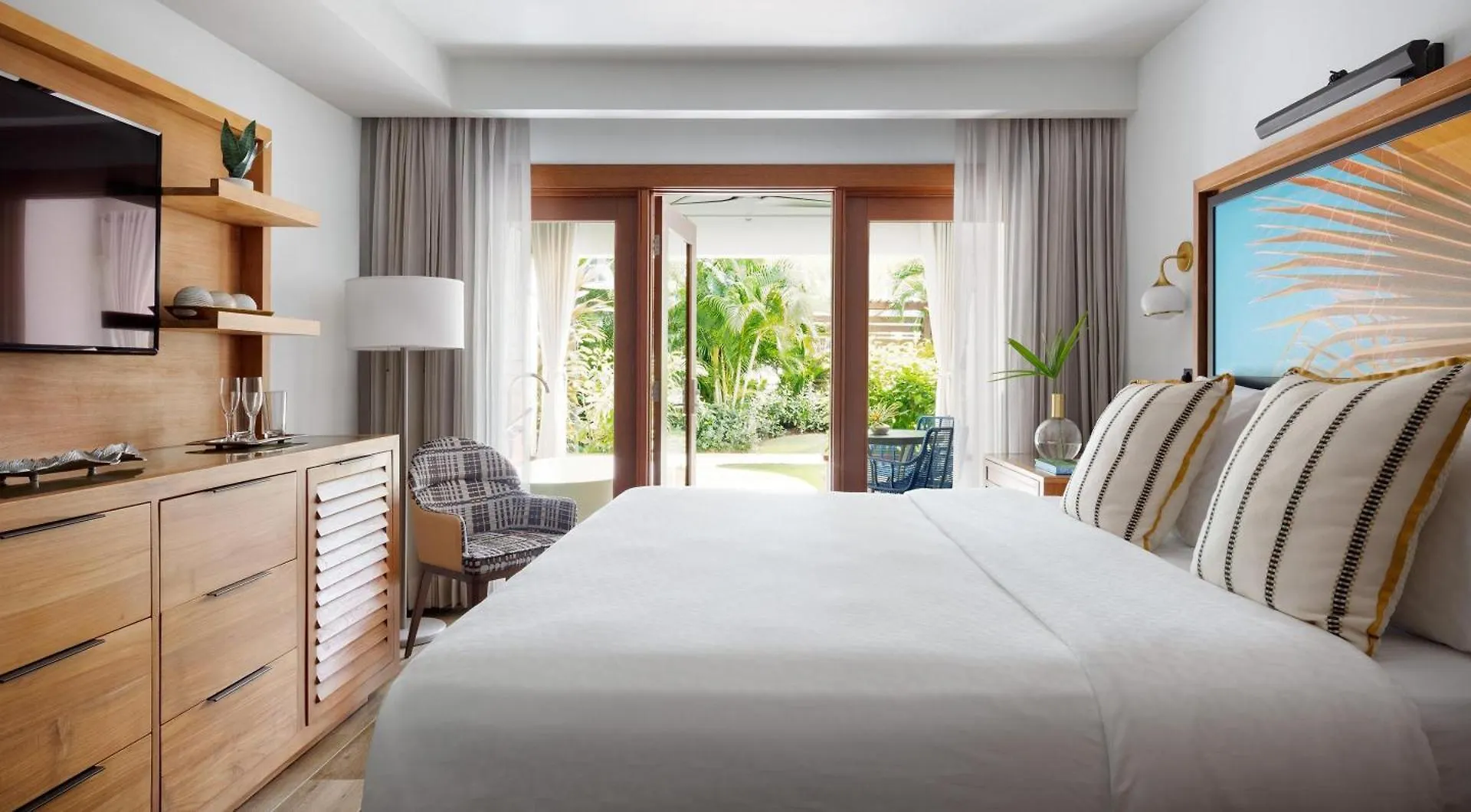 Sandals Royal Caribbean All Inclusive Resort & Private Island - Couples Only Бухта Монтего 5*,